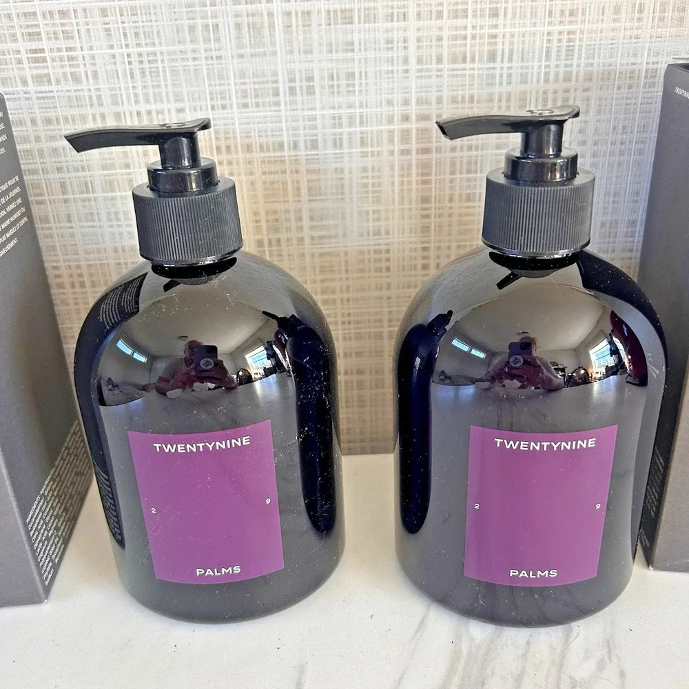 TwentyNine Palms Body Wash Pinyon Poet 16.9 oz Vegan Bundle of‎ 2 $100 Retail
